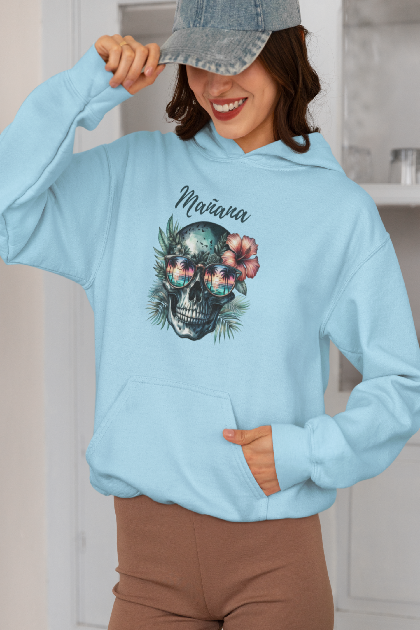 hoodie women skull beach